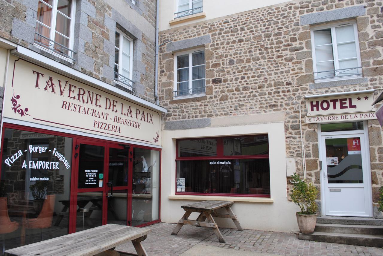Taverne De La Paix La Ferte-Mace Exterior photo